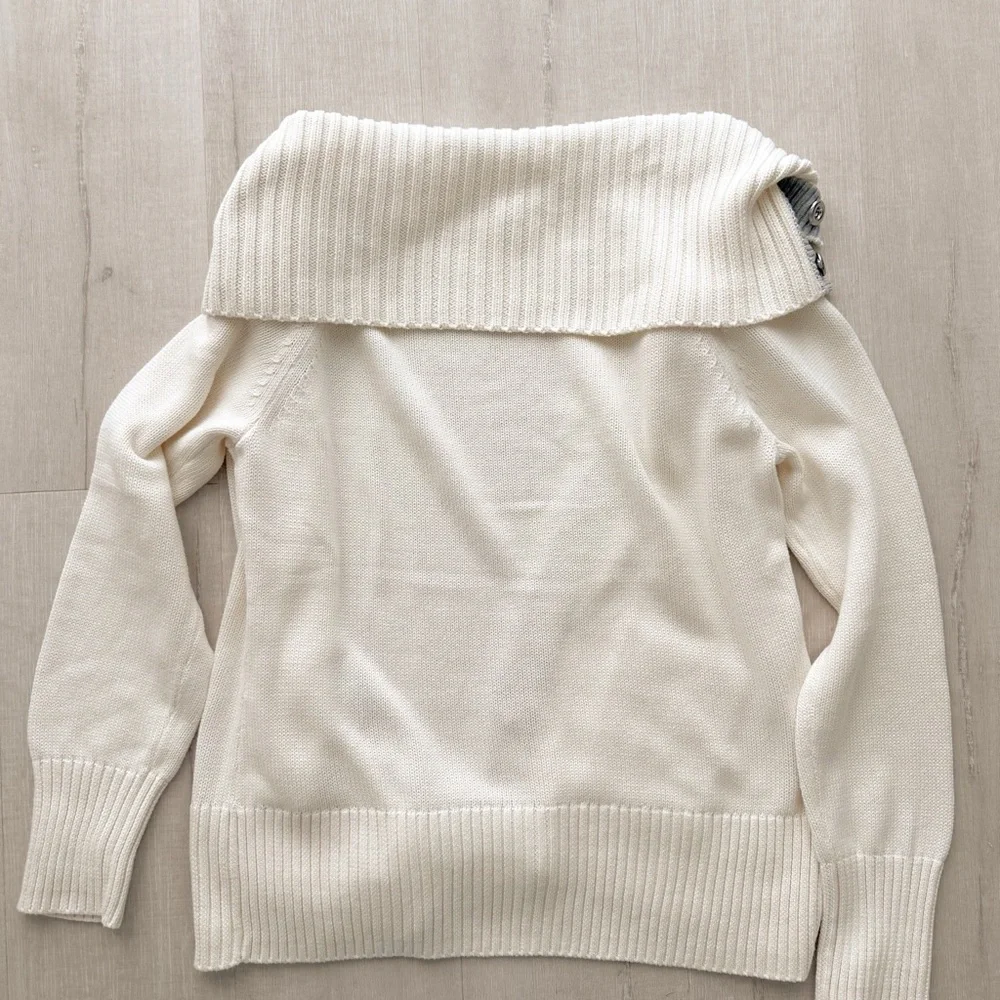 NWT Banana Republic Cream Button-Up Sweater 100% Cotton - Picture 3 of 5